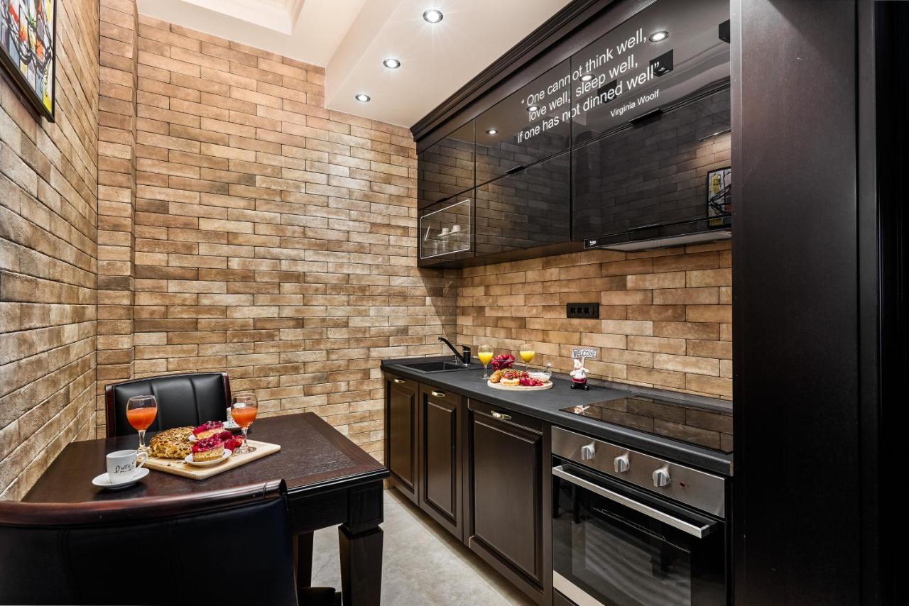 Apartment Lav In The City Centre كوتور المظهر الخارجي الصورة